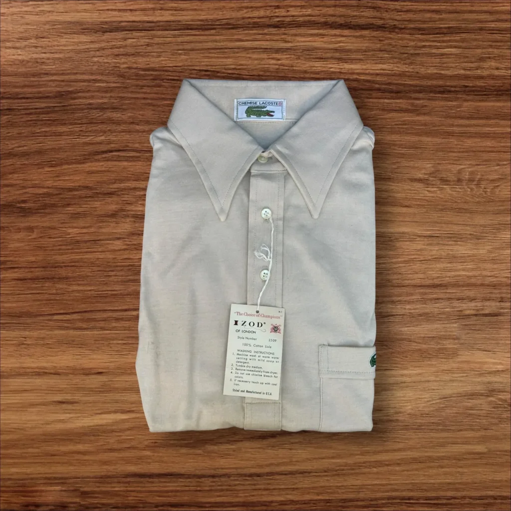 Chemise Lacoste Izod of London Shirt Style Number 2509 New (Front)